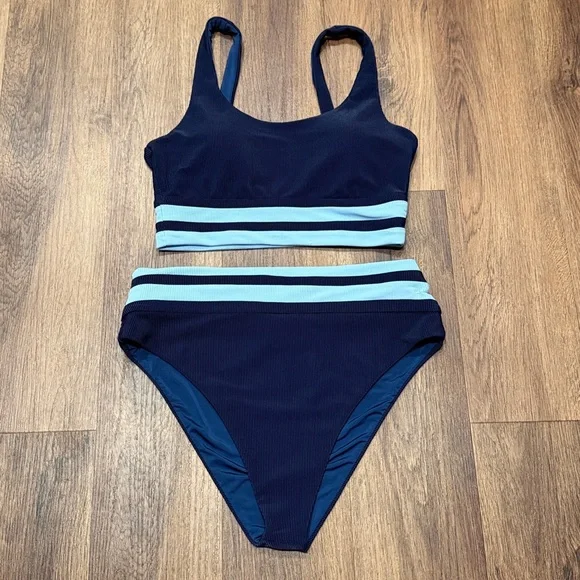 New Beach Riot Bikini Set - Picture 3 of 5